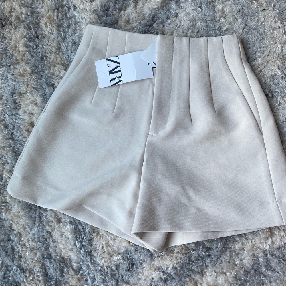 Zara XS high waisted shorts